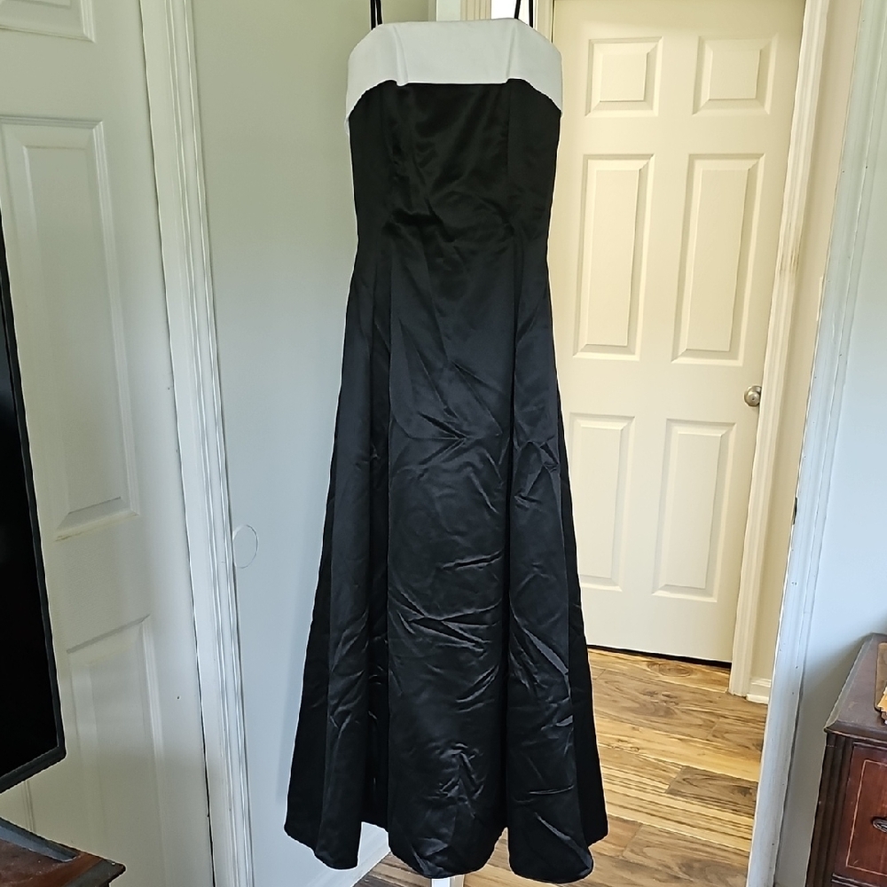 Liz Baker Black Strapless Gown for Prom